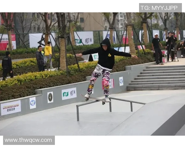 杭州滑板队灵活性引发热议运动员表现与训练方式的深度探讨