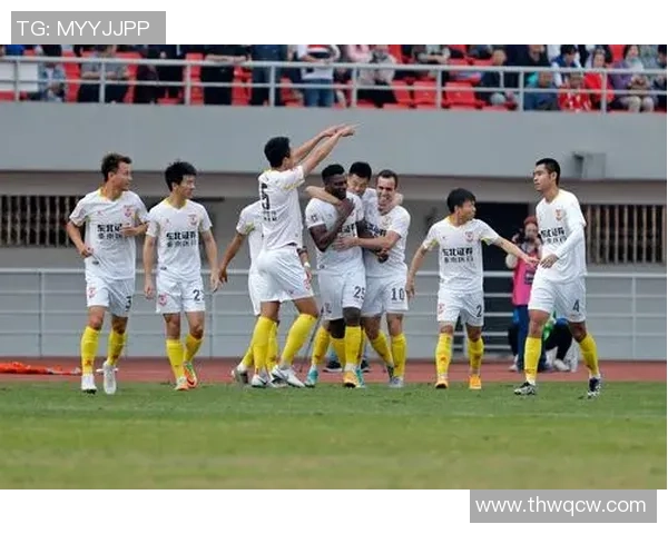 长春建筑足球队奋勇争先展现团队精神与拼搏风采助力地方足球发展