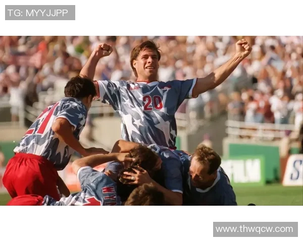 足球黄勋的传奇之路:从草根到顶尖球员的奋斗故事与荣耀时刻 足球黄勋的传奇之路:从草根到顶尖球员的奋斗故事与荣耀时刻